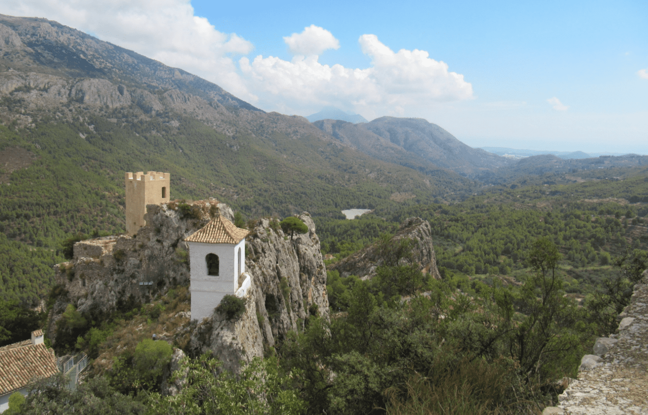 10 Pueblos con encanto de Alicante que te van a enamorar