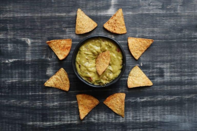 receta de nachos con guacamole